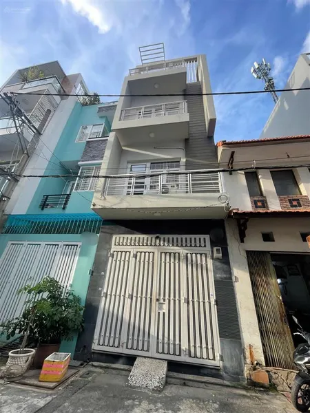 Bán nhà riêng 60m2, 4pn, 4wc, giá siêu hời 8,3 tỷ tại thoại ngọc hầu, tân phú, giá cũ 11 tỷ