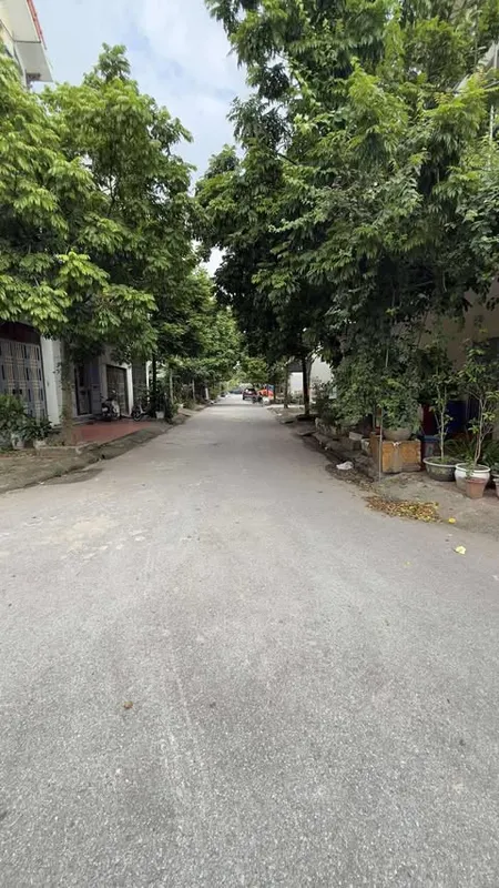 SIÊU HIẾM CÓ 1 – 0 – 2 _ NHÀ ĐẸP 4 TẦNG – 40M – MẶT 4M - BIÊN GIANG – OTO VÀO NHÀ – 3.8 TỶ