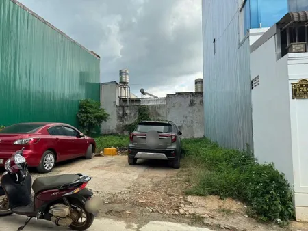 Bán đất 87m² giá 2.45 tỷ Phường Buôn Ma Thuột