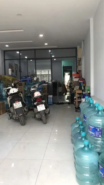 bán nhà HXH đường liên khu 4/5, P.bình tân. DT 4x30m, 1 lầu, giá 8,5 tỷ. LH xem nhà 0976445239