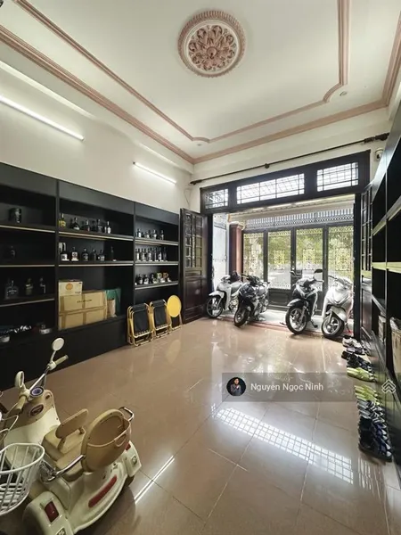 Nhà mới 4 tầng 4pn nguyễn gia trí(nối dài) 4.3m x 19m vuông vức view landmark81 gần sông sg