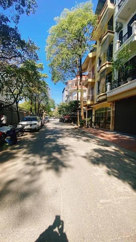 Bán lk linh đàm 55m2 x 5 tầng, lô góc, vỉa hè, ô tô tránh, giá 16 tỷ