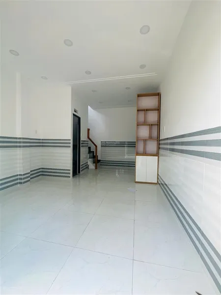 Bán nhà riêng lê văn khương đối diện nhà máy bia đúc thật 2pn, có ban công giá 795 triệu