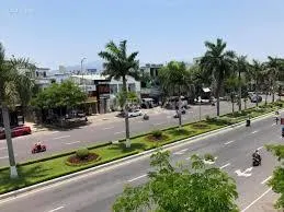 Dòng tiền 70tr/tháng bán căn góc tòa nhà đường ngô quyền ngay cầu sông hàn 0327 711 ***