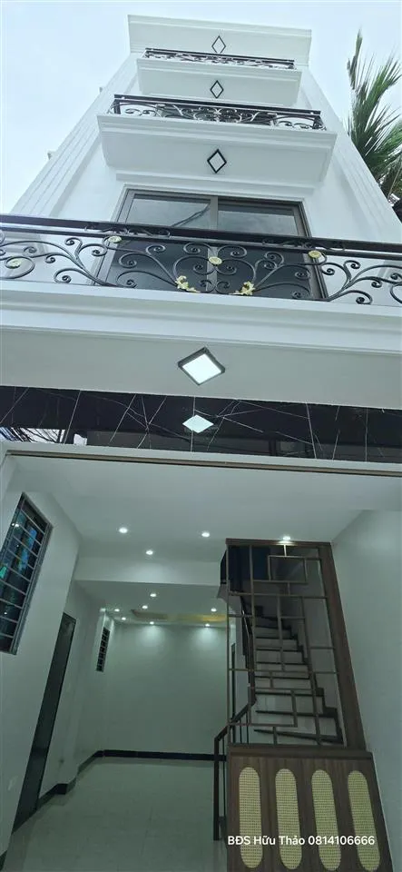 Nhà đẹp cạnh nhổn 5 tầng 4 ngủ giá 5.x tỷ 0814 106 ***