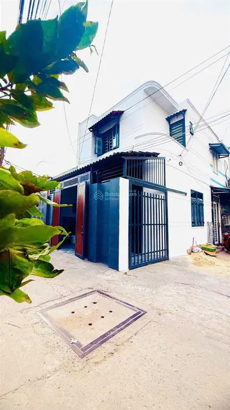 Hình thật nhà đẹp góc 2 mặt tiền hẻm xe tải đường lê văn khương 35m2, 2pn, 2wc có ban công