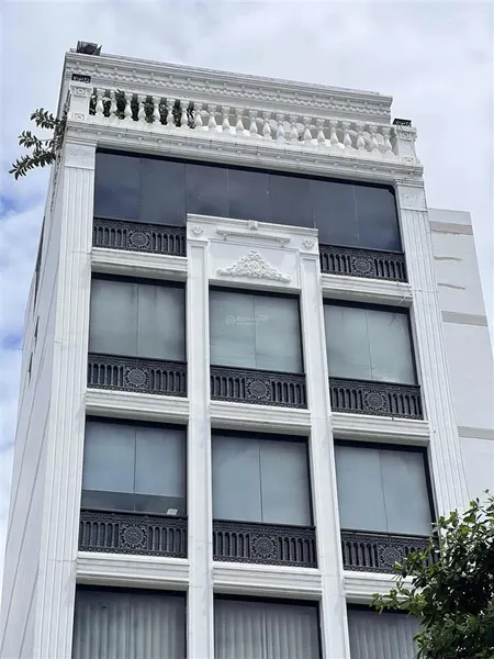 Bán building mặt tiền trung tâm quận 3 đối diện ga sài gòn