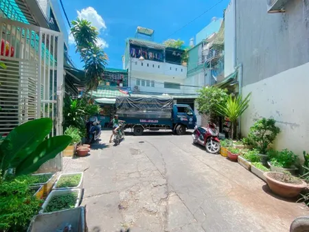 Bán nhà dt 170m2 hẻm xe tải ngay cư xá phú lâm b chỉ 11 tỷ xíu