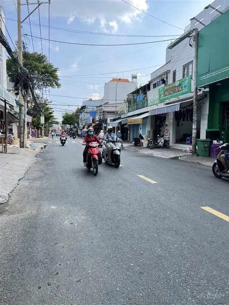 Mtkd 140m2 (8.1x17m) 2 tầng btct 4 pn thuê 28 triệu quận tân phú