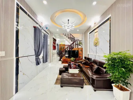 Giảm 500tr, nhà 4x15m, hiệp thành 35 full nội thất, hẻm 5m xe hơi, gần cấp 3 võ trường toản, q12