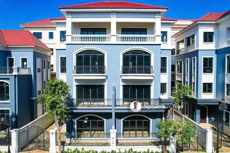 Cần bán song lập sh8 vị trí đẹp 160m2 mt 10m hướng đn giá 25 tỷ. kinh doanh, buôn bán cực tốt