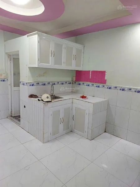 Nhà bán giúp người bạn, hẻm bình hưng huyện bình chánh, gần chùa