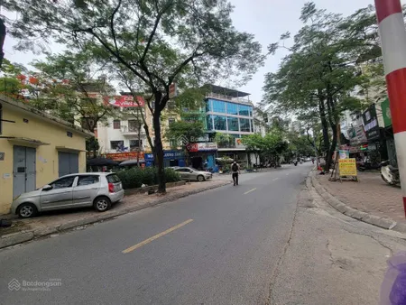 Giảm sốc 2 tỷ!bán nhà ngay 2 mặt đường ở trung kínhcầu giấy ôtô tránh đỗ thoải mái,76m2 chỉ 32.5tỷ