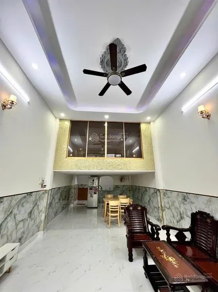 Chỉ hơn 60tr/m2 có nhà hương lộ 2, 65m2, 3 tầng, full nội thất, hẻm 8m, shr, chỉ hơn 4 tỷ