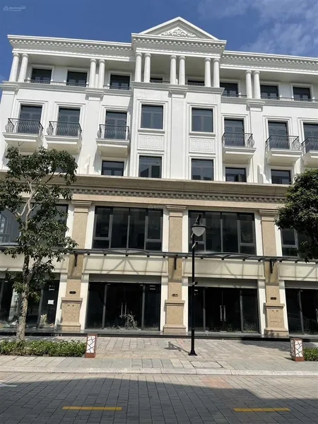 Chính chủ bán cắt lỗ gấp căn shophouse vinhomes ocean park gia lâm, dt 82.5m2 8 tỷ, 0986 122 ***