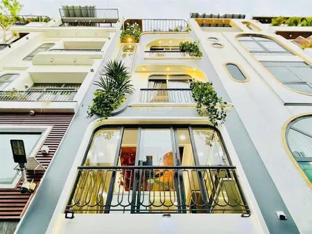 Bán nhà mặt tiền trần thiện chánh p12 q10 dt 5.8x18m 1 trệt 4 lầu giá 36 tỷ