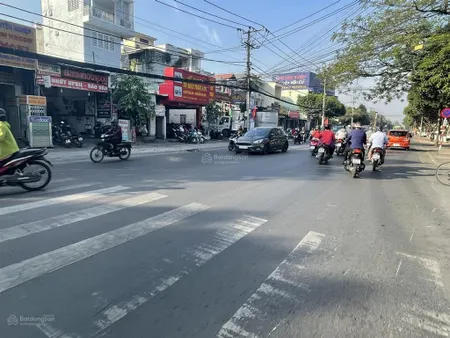 Bán nhà mặt tiền kinh doanh nguyễn ái quốc gần ngã tư tân phong. dt 5x35m, giá chỉ 12 tỷ