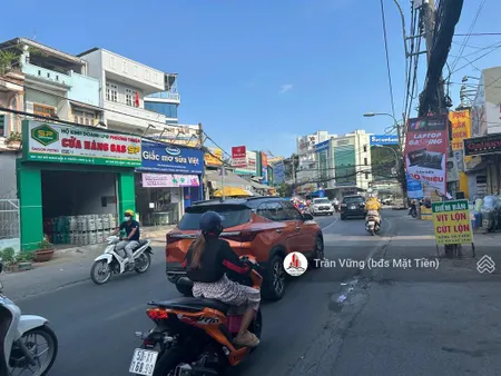 Bán mặt tiền kinh doanh đỗ xuân hợp, 7x26m=180m2, đang có hđ thuê 55 triệu/tháng. giá 21 tỷ