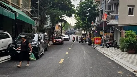 Trung tâm phú thượng dt 65m2 nhà đẹp ở luôn ngõ nông thông dân xây tâm huyết 2 mặt thoáng