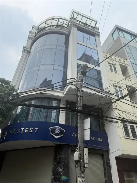 Bán nhanh nhà lô góc liền kề phố phạm hùng, 5 tầng kd cafe hoặc ngân hàng, 3 ôtô tránh, chào 25 tỷ