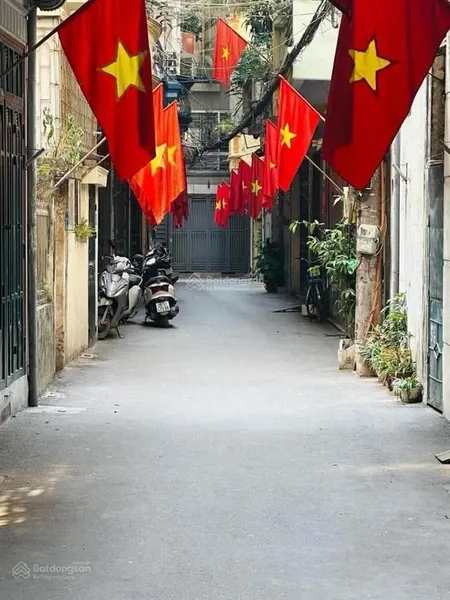 Hoa hậu 7 tầng thang máy thông sàn phân lô quân đội toàn quan chức ở dân trí cao an sinh