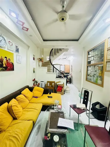 Siêu phẩm hoàng quốc việt 36m2 5t giá 6.5 tỷ cầu giấy, hà nội. thiết kế hiện đại, vị trí đẹp thoáng