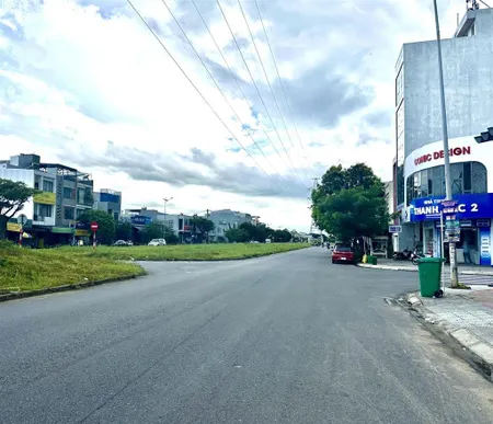 Cần bán cặp đất đường 29/3 hoà xuân b1.48 dt 200 m2 có nhà xưởng vị trí đẹp giá tốt