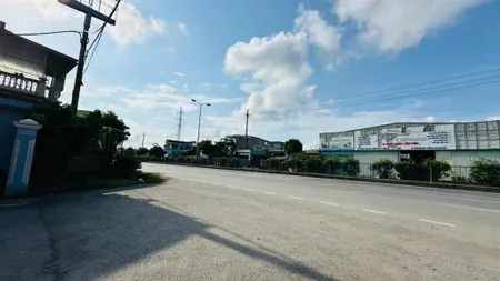 Bán đất tặng nhà xưởng đường quốc lộ 5 (gần chùa quỳnh cư) 600m2 mt 27,3m full thổ cư
