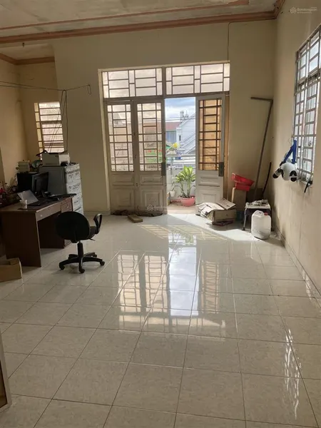 Bán nhà mặt phố trần văn mười, 240m2, 13 tỷ vnd, 5pn, 4wc, tiềm năng kinh doanh hot!