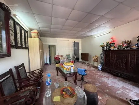 Bán nhà hoàng cầu đống đa dt 57/70m x 4t x mt 5,2m giá 23.5 tỷ có thương lượng