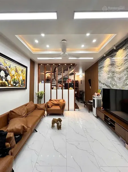 Chính chủ cần bán gấp nhà phân lô 2 mặt ngõ, ô tô tránh tại vĩnh hưng 50,3m2