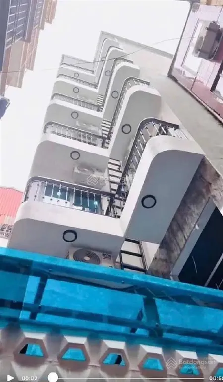 Bán nhà trương định ô tô cách 15m 7 tầng thang máy 12pn dòng tiền 70tr/tháng. giá 15,5 tỷ