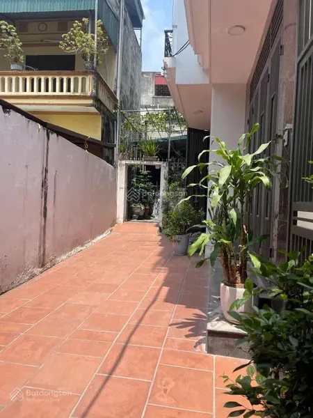 Bán nhà tả thanh oai ngõ nông, rộng 15m ra ô tô tránh dt 45m2, 5 tầng giá đầu tư 6,1 tỷ