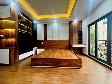 1 nhà ra ngõ thông, ô tô qua, 40m2 x5t, ở luôn, nhà đẹp, giá 9 tỷ, lê đức thọ, call 0985 542 ***