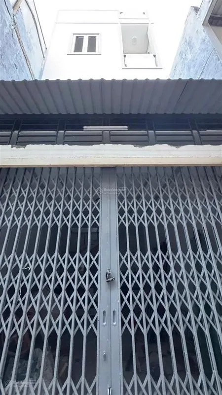 Bán nhà 4 tầng 4x8.5m xây mới 100% cách 1 căn ra mặt tiền kênh tân hóa, q.tân phú chỉ 4.7 tỷ tl