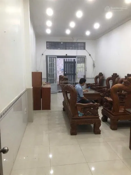 Hẻm ô tô 10 mét đường hòa bình giáp quận 11, đầm sen