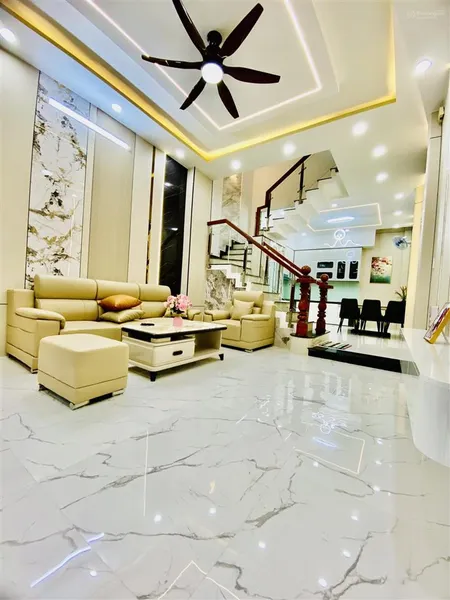 Bán nhà 4 tầng, khu phân lô đồng bộ như châu âu hẻm xe hơi thông thoáng, gần quang trung 0907 689 ***