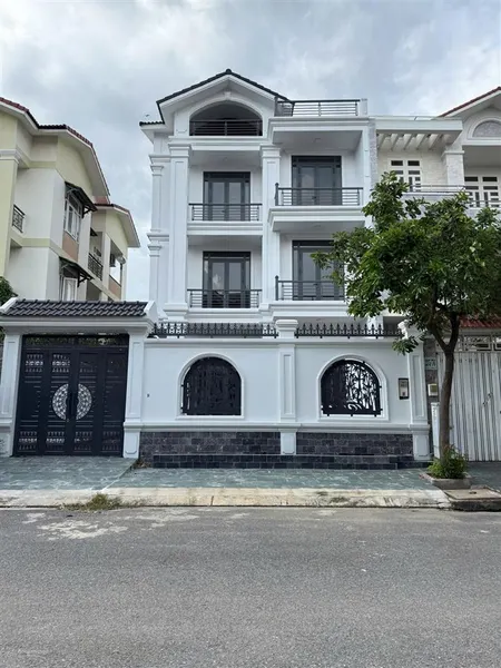 Bán biệt thự 235/đặng thuỳ trâm p13, bình thạnh (10x20,75), 4t, cạnh công viên + sông chỉ 26,9 tỷ