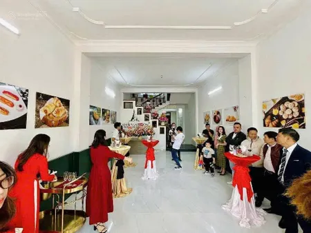 Chính chủ cần bán nhanh nhà 3 tầng mt huỳnh tấn phátkhuê trung.