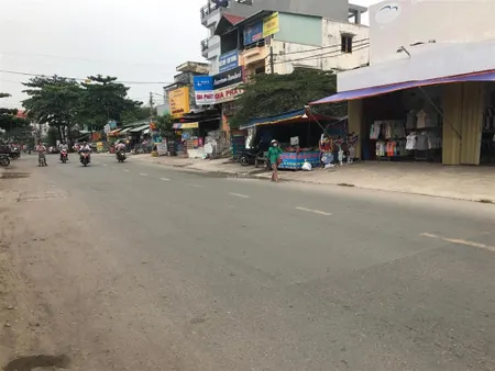 Bán mặt tiền kinh doanh ngang 10m đường lã xuân oai, long trường, tp thủ đức 121m2 full thổ
