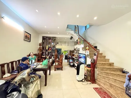 Bán nhà lô góc, phố đào duy anh trung tâm đống đa 61m² mt 5.8m giá 25 tỷ