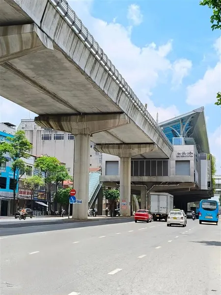 Bán nhanh nhà hồ tùng mậu dt 35m, 5 tầng, mt 4,8m, giá nhỉnh 8 tỷ.