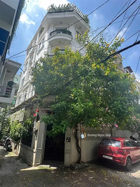 Bán căn góc 2 mặt hẻm thông thoáng dt 6,2x23m. đường xe hơi thành thái, q10 giá 17 tỷ