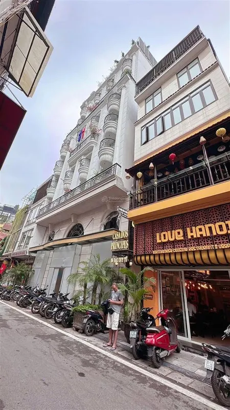 Gà đẻ trứng vàng!! khách sạn 4* phố đào duy từ, hoàn kiếm. mặt tiền hơn 5m