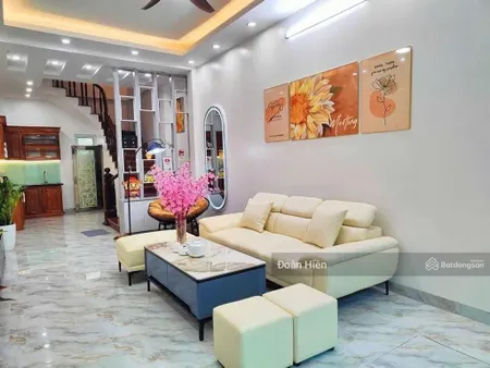 Cần tiền rao bán gấp nhà đội cấn ba đình, gần ô tô, 2 thoáng, dân xây, vừa ở/kd 45m2*5t 8.4 tỷ