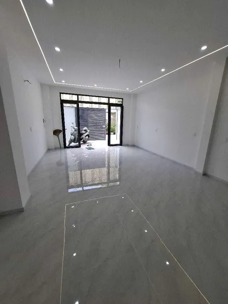 CẦN BÁN NHÀ ĐẸP 4 TẦNG HXH ĐƯỜNG SỐ 7 BHH BÌNH TÂN