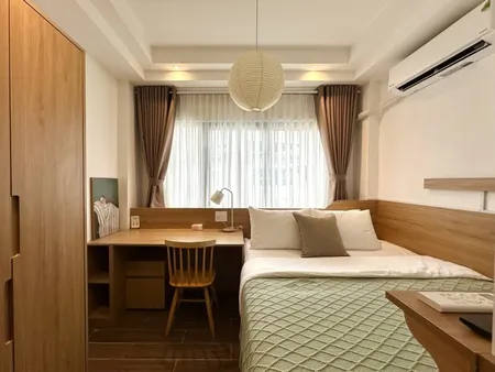 TÒA NHÀ CHDV THANG MÁY – ĐỐI DIỆN NHÀ THỜ TÂN ĐỊNH, QUẬN 1 – 56M² – 7 PHÒNG CAO CẤP – DÒNG TIỀN 56TR/THÁNG – GIÁ 18.5 TỶ