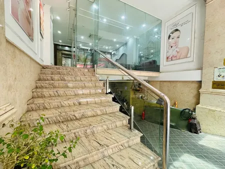 BÁN GẤP TOÀ VP 9 TẦNG + HẦM MP HOÀNG NGÂN, 86M2 NỞ HẬU, DÒNG TIỀN 1.5 TỶ/NĂM. 51.9 TỶ!