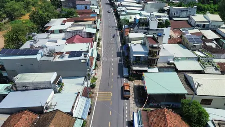 Đất xuyên mộc cần bán, chính chủ cần bán 10x40m có 100m2 thổ cư, nằm trong khu dân cư bàn cờ
