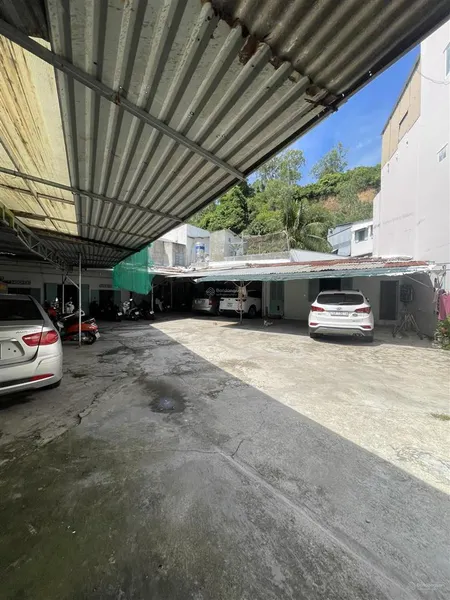 Bán đất 395m2 ngang 15m tặng nhà cấp 4 sổ hoàn công, thích hợp làm nhà vườn ngay tttp